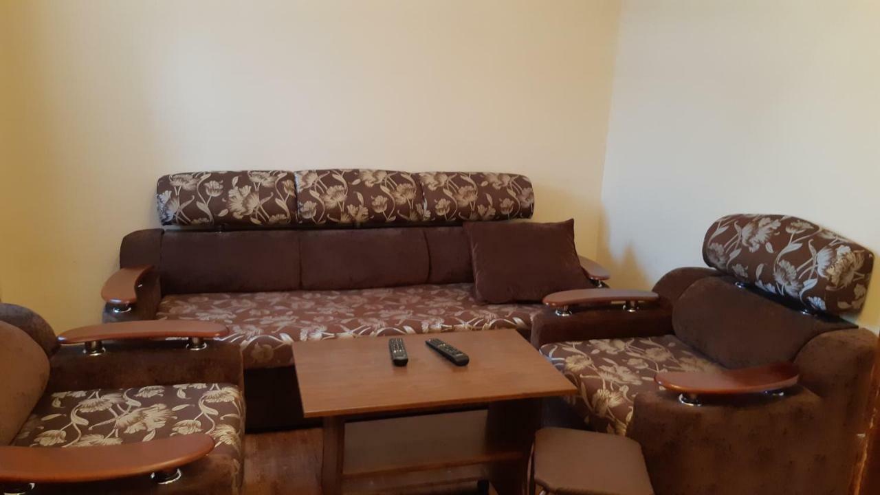 Апартаменты Орион Sukhumi Esterno foto